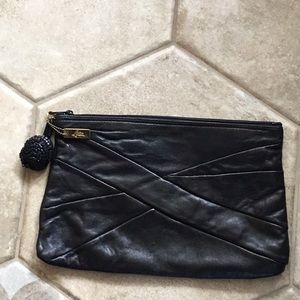 Women’s EUC Letisse Brand Black Leather Clutch.